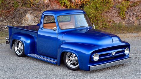 Custom 1953 Ford F-100 Truck With a Coyote Bite