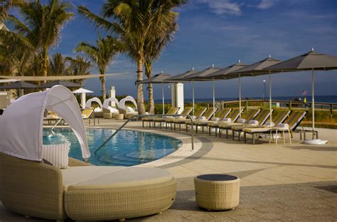 Florida's Top 20 Hotel and Resort Pool Experiences