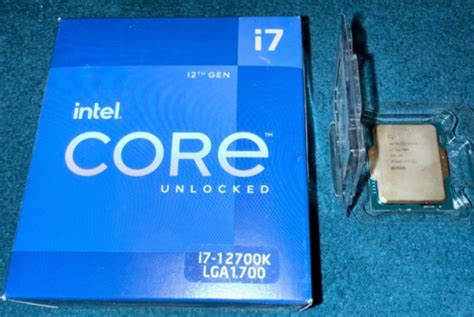 Intel Core i7-12700K Prozessor (5 GHz, 12 Kerne, FCLGA1700) Box ...