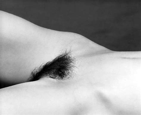 Madonna Nude Bush And Tits Famous Singer Has A Big Collection Of Nudes Scandal Planet