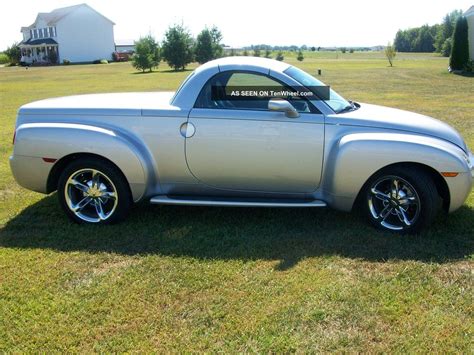 2004 Ssr Convertible Truck Silver