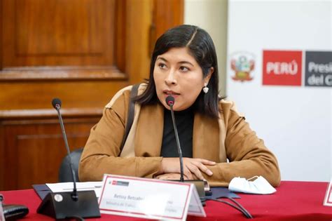 Ministerio Público Acorrala A Expremier Betssy Chávez La Razón