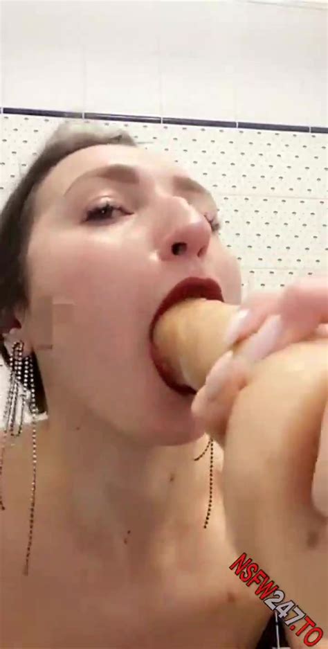 Kara Kapri Standing Dildo Masturbation Snapchat Premium Porn