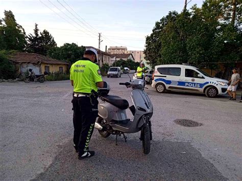 Samsun Bafra da Otomobil ile Motosiklet Çarpıştı 2 Yaralı Son Dakika