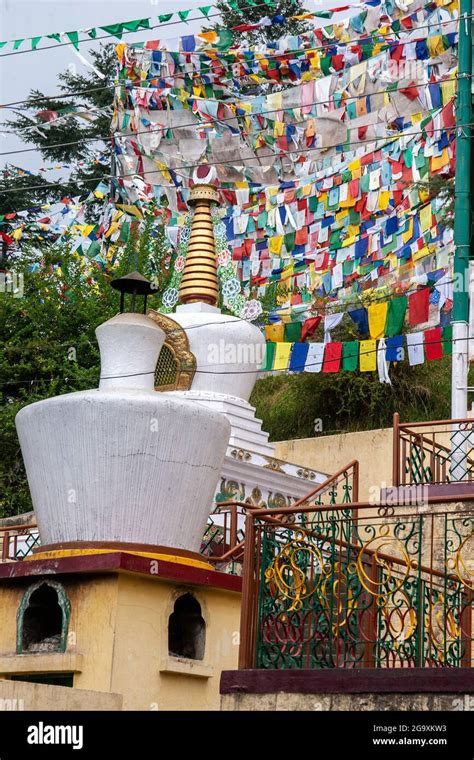 Dalai Lama S Temple Dharamsala Stock Photo Alamy