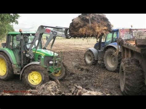 Muck Spreading With John Deere Loading And Valtra On The Spreader