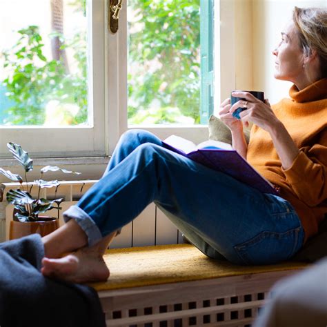 Stylists are divided over the new guiffe summer collection 27