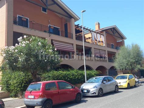 Vendita Appartamento Fiumicino Trilocale In Via Pierleone Ghezzi