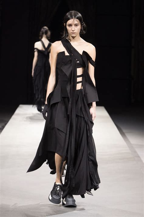 A Homage To Fashion S Most Provocative Man Yohji Yamamoto S Spring