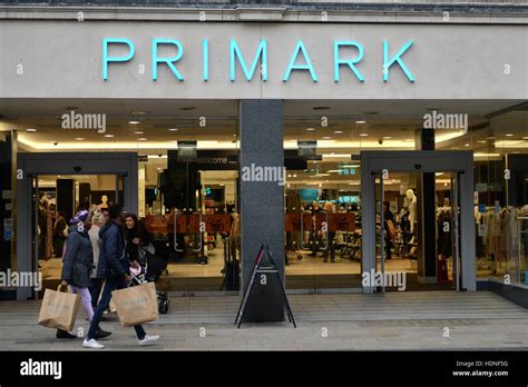 Primark bromley hi-res stock photography and images - Alamy