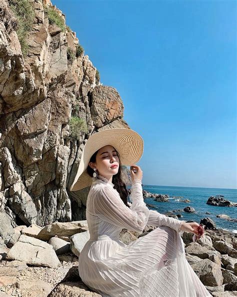 Hot girl Trâm Anh khoe ảnh áo tắm quyến rũ khẳng định chỉ sửa mũi