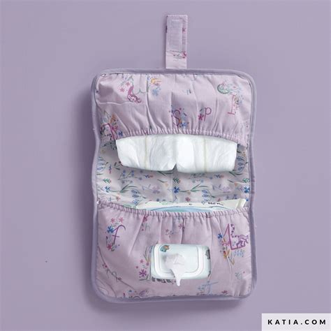 Flowers Vacances cotton Poplin fabric - Spring / Summer | Katia.com