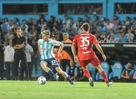 Video Juan Fernando Quintero marcó dos golazos en la goleada de Racing