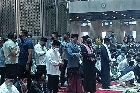 Foto Jokowi Shalat Idul Adha Di Masjid Istiqlal