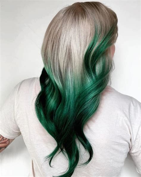 16 Emerald Green Hair That Are Stylish and Gorgeous - Inspired Beauty