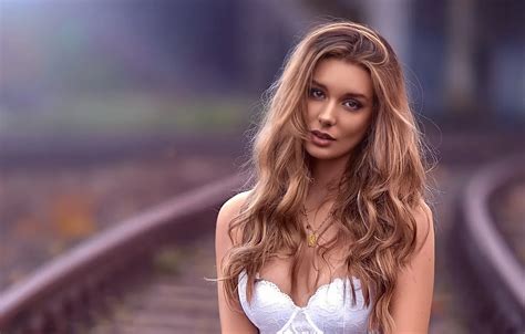 Wallpaper girl model pretty brunette pose portrait for mobile and desktop section девушки