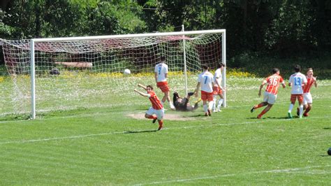 CENTROABRUZZONEWS LA SQUADRA DI CALCIO DEL LICEO CLASSICO VINCE PER 2