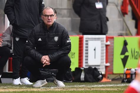 Leeds De Bielsa Es Humillado Por Equipo De 4ª División Los Grandes De