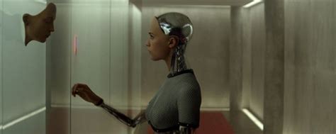 Exklusive Posterpremiere Zum Sci Fi Drama Ex Machina Ber Ein