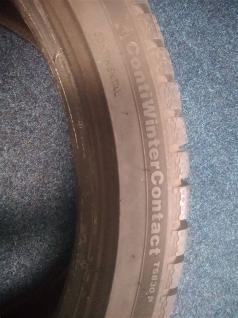Dobrý den, prodám 2x zimní pneu Continental 225/40 R 18 92 V M.S EXTRA ...