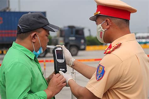 Những điều cần biết về nồng độ cồn liên quan đến xử phạt vi phạm giao