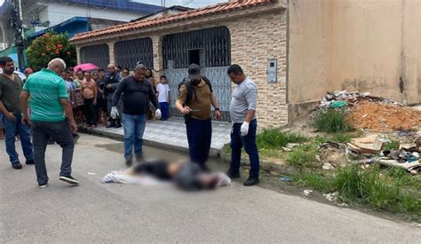 Vídeos corpo enrolado em saco plástico é encontrado na zona norte de