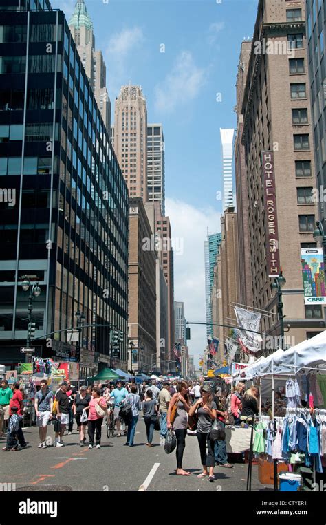 Weekend Street Market Lexington Avenue Midtown Center East Manhattan