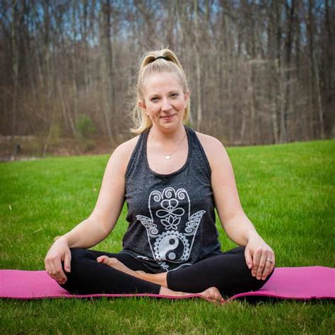 7 Ways That Yoga Can Improve Your Marriage And Sex Life