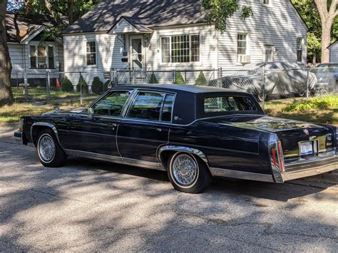 1980 Cadillac Fleetwood Sedan Blue RWD Automatic Brougham D Elegance