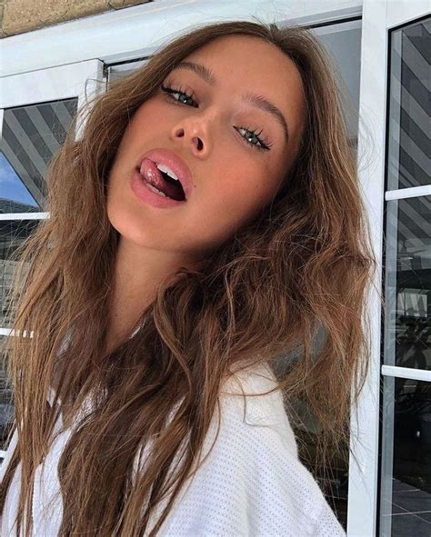 𝒂𝒏𝒏𝒆𝒍𝒊𝒆𝒔𝒕𝒓𝒆𝒖𝒓 𝒂𝒏𝒏𝒆𝒍𝒊𝒆𝒔𝒕𝒓𝒆𝒖𝒓 #tan #natural #makeup #faces | Beauty, Hair ...