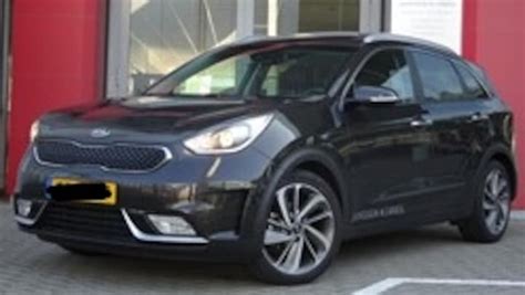 Kia Niro 1 6 GDi Hybrid ExecutiveLine 2018 Review