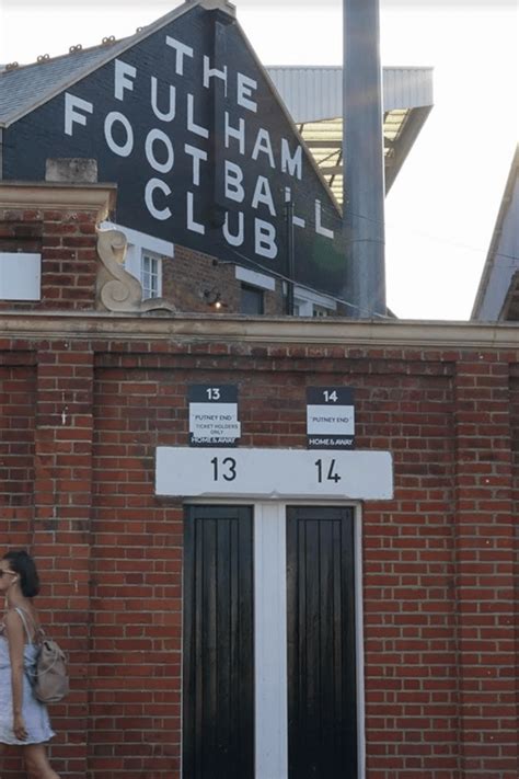 London Craven Cottage Guided Tour At Fulham Football Club Getyourguide