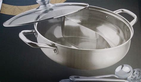Steamboat HOT POT Spezial Zweigeteilt Original Chinesische Feuertopf 28cm Fondue Asia Food