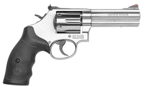 Complete Guide to Smith and Wesson Revolvers – Liberty Safe