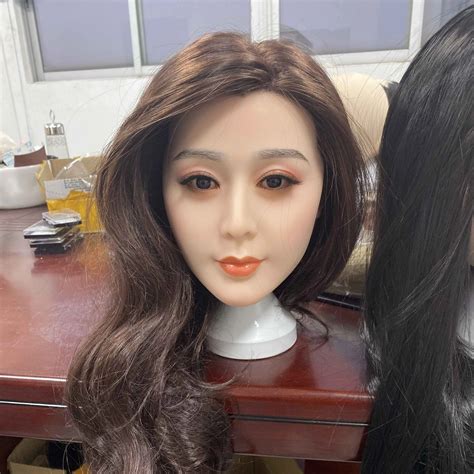 Lifelike Sex Doll Head Silicone Material Metal Frame Beautiful Facial