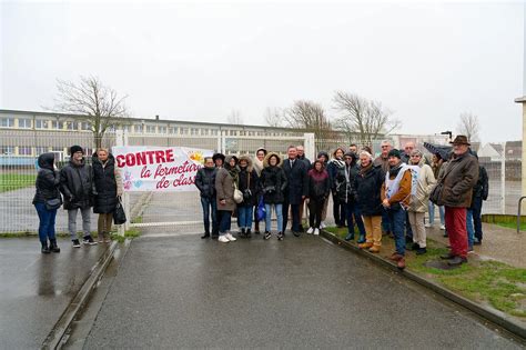 14 classes menacées de fermeture dans le Boulonnais syndicats élus et