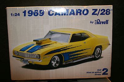 Revell Camaro Z Model Kit New Factory Sealed