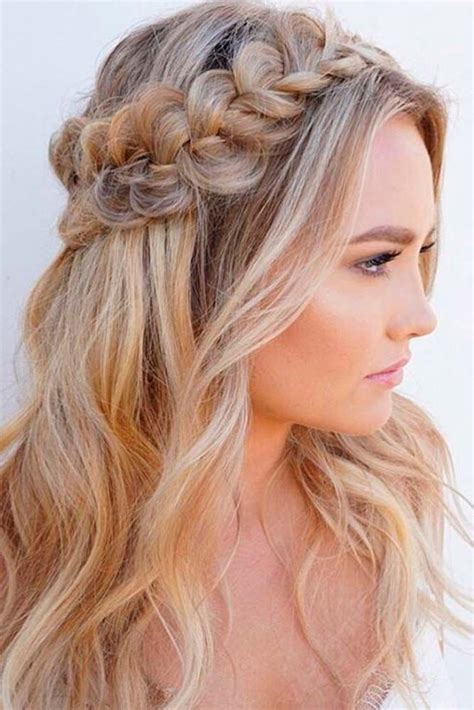 21 Half Updos That Re Suitable For Any Occasion In 2023