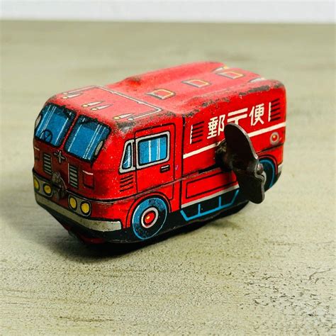 FIRE TRUCK Fire Engine Wind Up Tin Toy Rare Vintage Collectible Made In