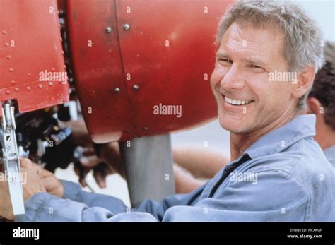 SIX DAYS SEVEN NIGHTS, Harrison Ford on set, 1998, © Buena Vista