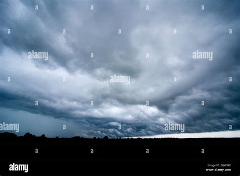 Stormy Landscapes Hi Res Stock Photography And Images Alamy