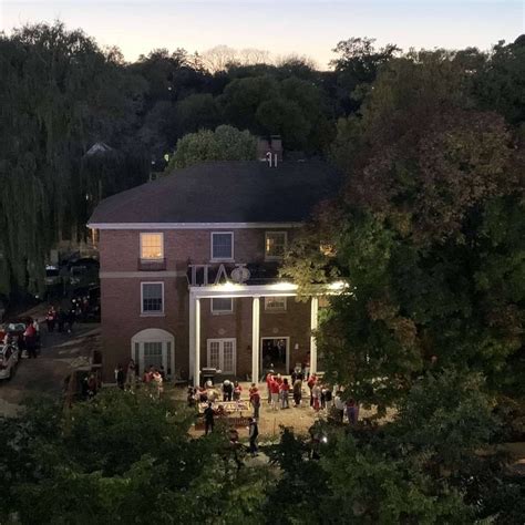 Uw Madison Buys House Pi Lambda Phi Fraternity