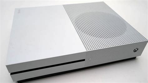 Xbox One S - videogamesmuseum.org