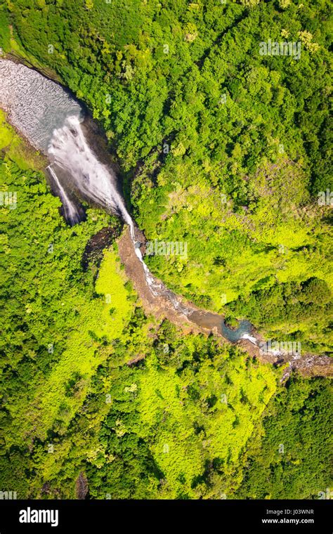 Aerial landscape view of waterfall and green landscape, Kauai, Hawaii ...