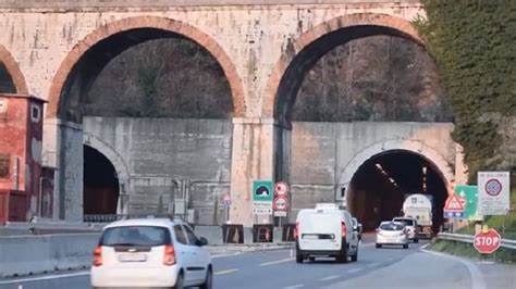 Chiude Di Notte La Galleria Di Solofra Da Oggi Fino Al 18 Marzo