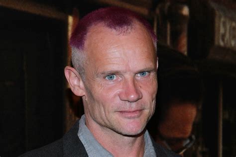 FLEA DE RED HOT CHILI PEPPERS AL ROCK LO HAN MATADO PyD