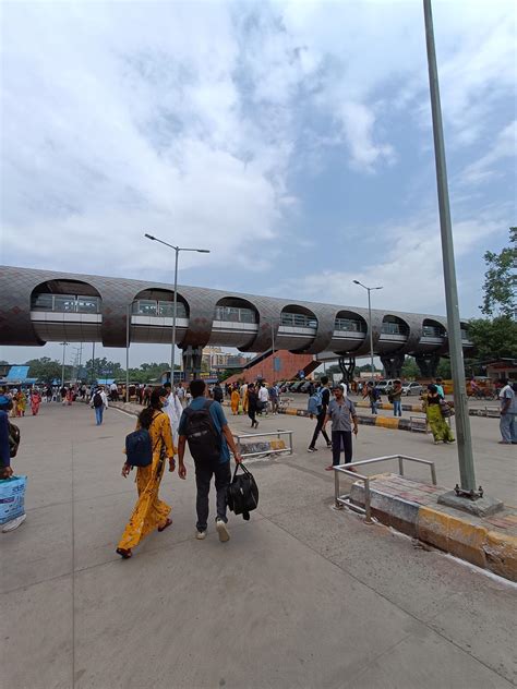 New Delhi Railway Station : r/delhi