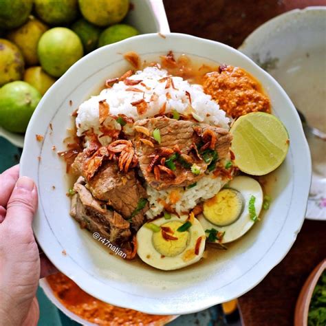 Spot Makan Soto Di Mojokerto Kuah Hangatnya Bikin Nagih