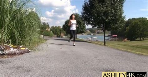 Ashley Sinclair Yoga Ass Camel Toe 1080HD Wmv