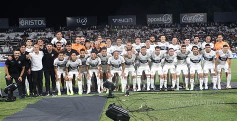 La Noche Del Rey Olimpia Present Plantel Y Nueva Indumentaria En